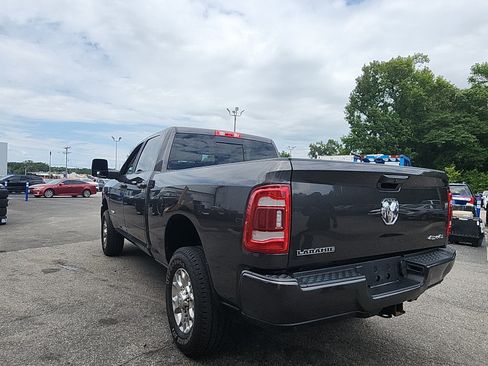 Used 2024 RAM 2500 Laramie w/ Safety Group AWD/4WD image 3