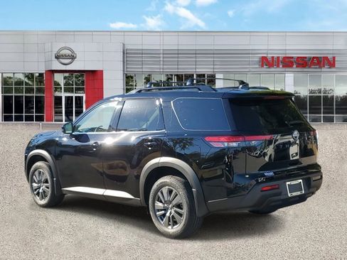 New 2025 Nissan Pathfinder SV w/ Black Appearance Package image 2