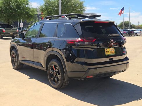 New 2026 Nissan Rogue SV AWD/4WD image 5