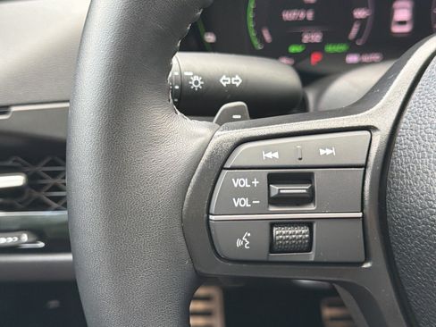 Used 2025 Honda Accord Sport image 14
