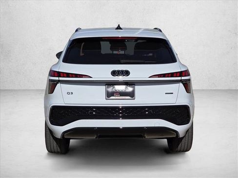 New 2026 Audi Q3 quattro 2.0T image 6