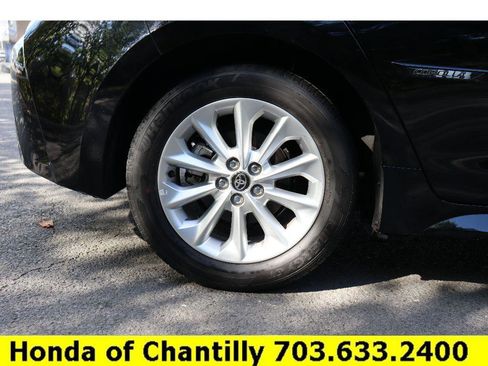 Used 2023 Toyota Corolla SE image 30