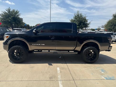 Used 2018 Nissan Titan Platinum Reserve w/ Platinum Utility Package AWD/4WD image 3