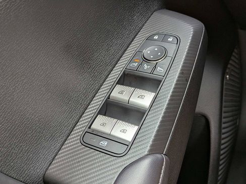 New 2026 Mitsubishi Outlander AWD image 26