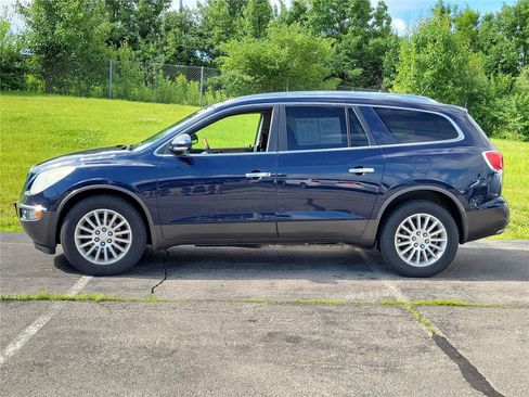 Used 2011 Buick Enclave CX FWD image 5