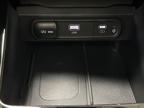 Used 2025 Kia Telluride S AWD/4WD image 34