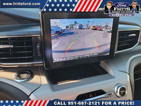Certified 2022 Ford Explorer XLT w/ Equipment Group 202A image 11