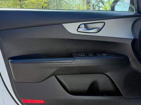 Used 2019 Kia Forte Sedan FWD image 16