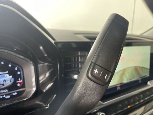 Used 2022 GMC Sierra 1500 SLE image 15