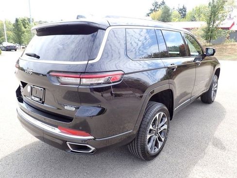 Certified 2023 Jeep Grand Cherokee L Overland image 7