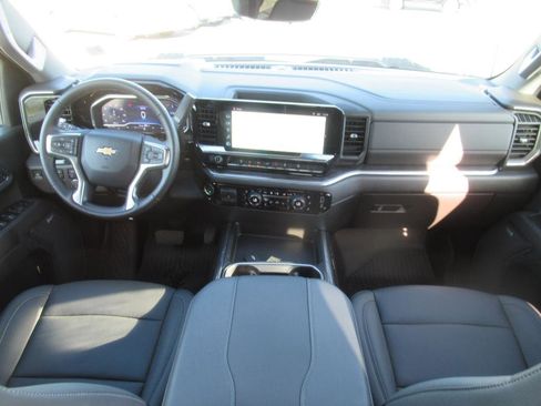 Used 2024 Chevrolet Silverado 2500 LTZ w/ LTZ Plus Package image 13