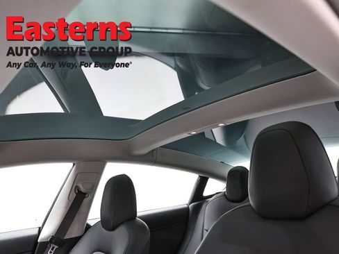 Used 2018 Tesla Model 3 Long Range image 28