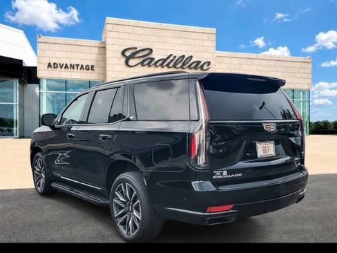 Used 2024 Cadillac Escalade Sport AWD/4WD image 10