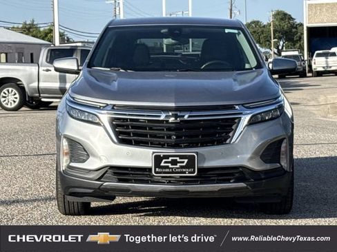 Used 2024 Chevrolet Equinox LT FWD image 3