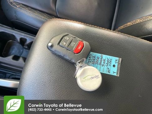 Used 2022 Jeep Gladiator Overland image 28