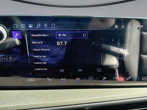 New 2026 Chevrolet Traverse LT w/ Midnight/Sport Edition AWD/4WD image 27