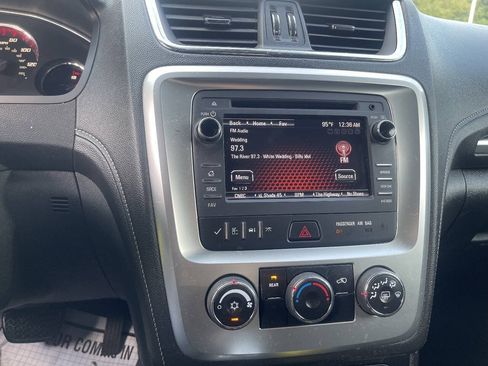 Used 2016 GMC Acadia SLE FWD image 15