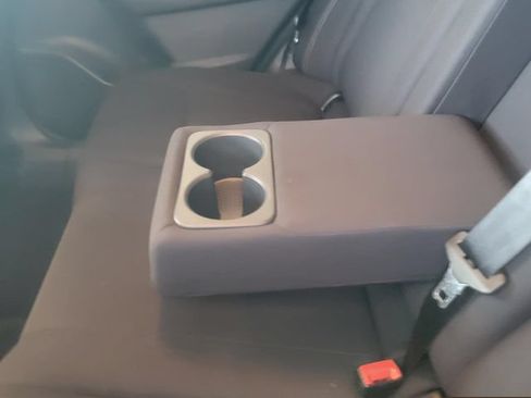 Used 2024 Nissan Rogue S FWD image 18