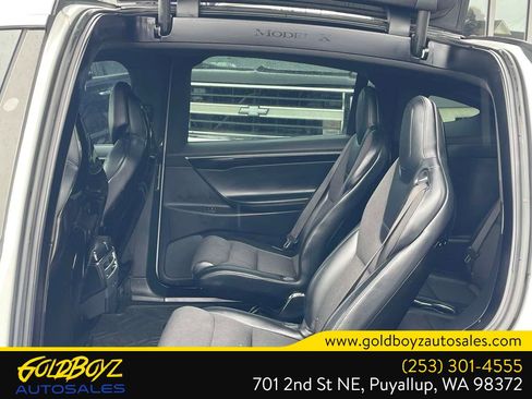 Used 2017 Tesla Model X 75D image 14