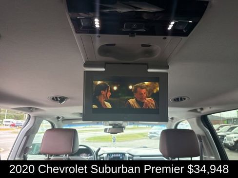 Used 2020 Chevrolet Suburban Premier w/ Premier Plus Edition image 34