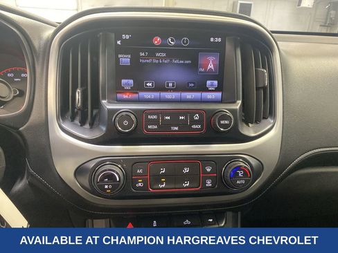 Used 2015 GMC Canyon SLT AWD/4WD image 18