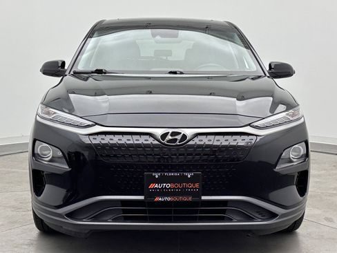 Used 2021 Hyundai Kona Limited w/ Cargo Package image 2