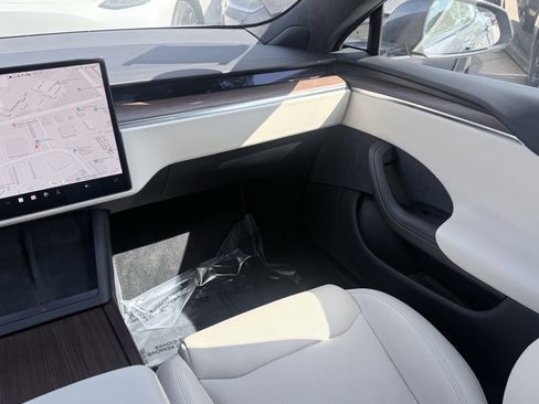 Used 2021 Tesla Model S Long Range image 57