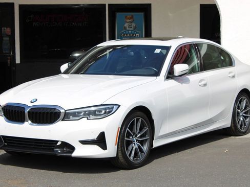 Used 2020 BMW 330i Sedan w/ Convenience Package image 1