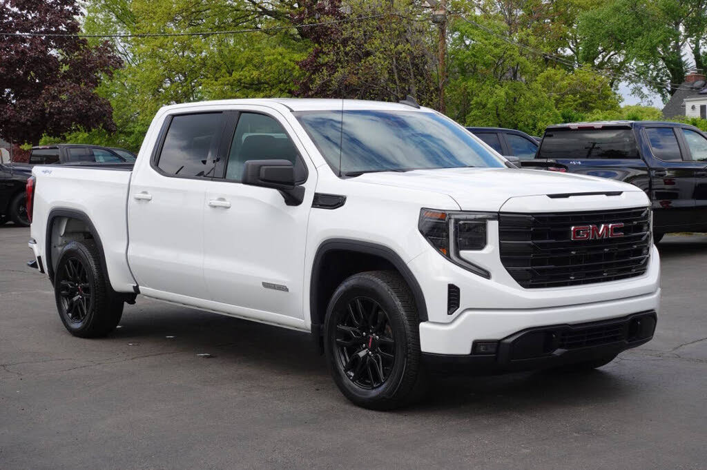 Used 2024 GMC Sierra 1500 Elevation AWD/4WD image 5