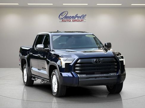 Used 2025 Toyota Tundra SR5 AWD/4WD image 2