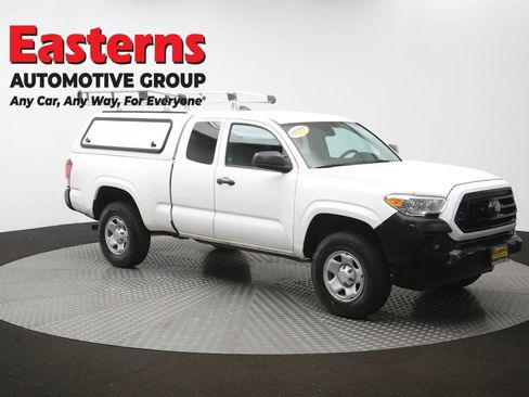 Used 2020 Toyota Tacoma SR RWD image 48