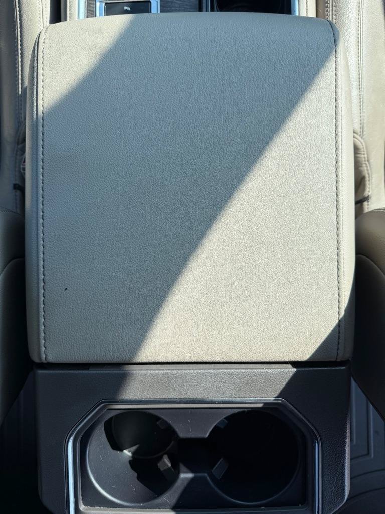 Used 2019 Ford Expedition Max Limited RWD image 25