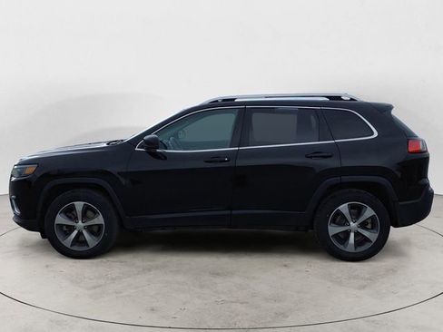 Used 2019 Jeep Cherokee Limited AWD/4WD image 2