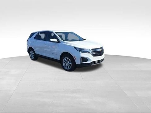 Used 2024 Chevrolet Equinox LT w/ LPO, Floor Liner Package FWD image 33