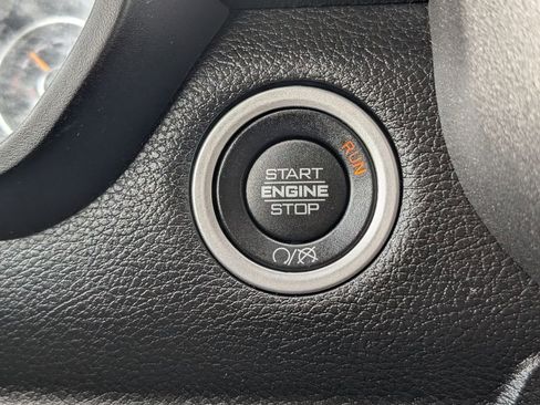 Used 2021 RAM 3500 Tradesman w/ Chrome Appearance Group AWD/4WD image 16