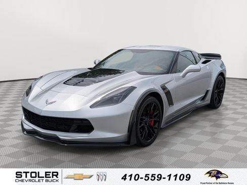 Used 2015 Chevrolet Corvette Z06 w/ 3LZ Preferred Equipment Group RWD image 1