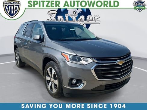 Used 2019 Chevrolet Traverse LT w/ LT Premium Package AWD/4WD image 1