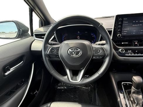 Used 2021 Toyota Corolla XSE FWD image 12