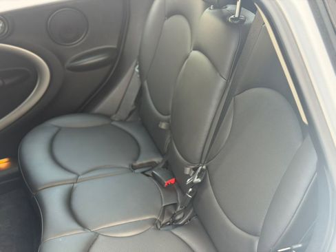Used 2013 MINI Cooper Countryman image 11