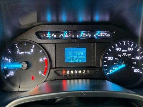 Used 2018 Ford F250 XL w/ Power Equipment Group image 9