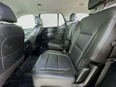 Used 2020 Chevrolet Traverse RS FWD image 30