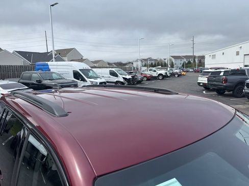 Used 2023 Jeep Grand Cherokee Limited w/ Black Appearance Package image 2