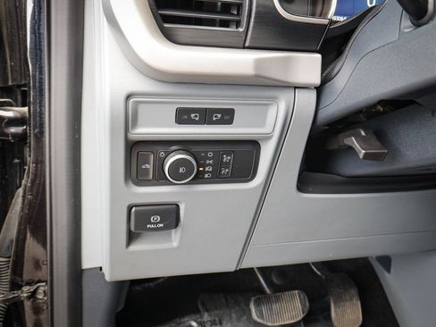 Used 2022 Ford F150 XLT w/ Equipment Group 301A Mid AWD/4WD image 21