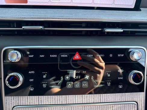 New 2026 Genesis GV80 3.5T Prestige image 21