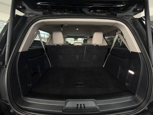 Used 2024 Ford Expedition Max Limited AWD/4WD image 28