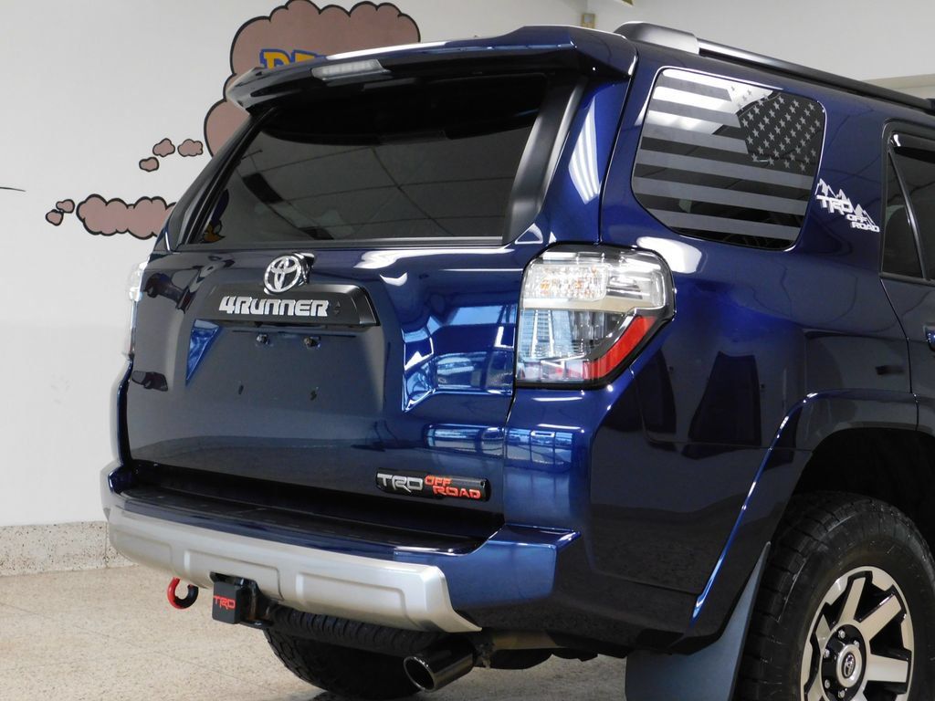 Used 2023 Toyota 4Runner TRD Off-Road Premium w/ Moonroof Package AWD/4WD image 62
