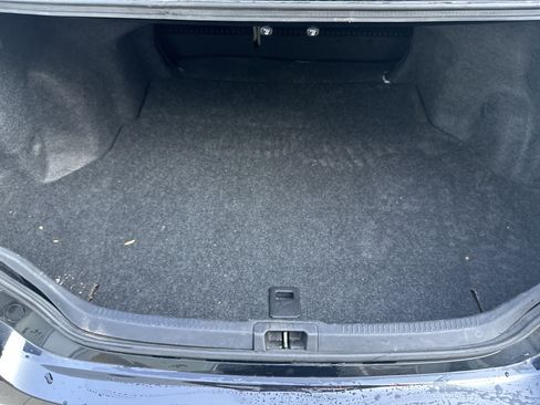 Used 2017 Toyota Camry LE FWD image 31