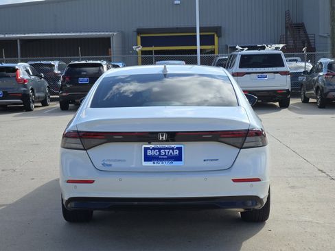 Used 2024 Honda Accord EX-L image 5