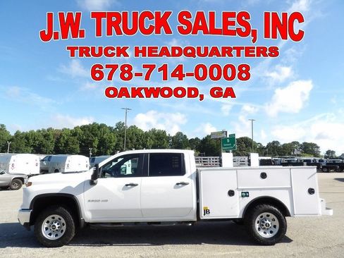 Used 2025 Chevrolet Silverado 3500 W/T w/ WT/CX Safety Package AWD/4WD image 2