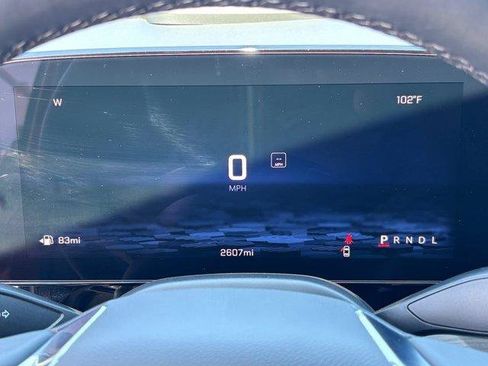 Used 2025 Chevrolet Tahoe LS RWD image 24